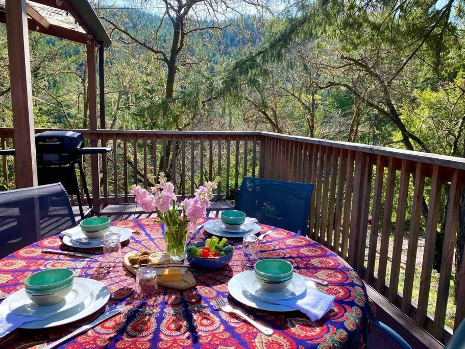 Avenue Of The Giants Caraway Cottage Miranda Экстерьер фото